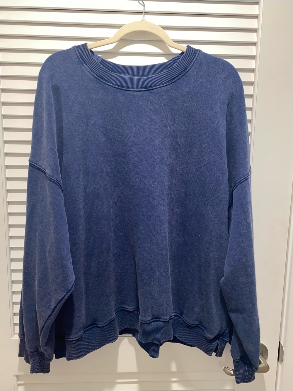 FP Movement Women’s All Star Pullover Sweatshirt Stone Washed Navy L - Picture 6 of 10